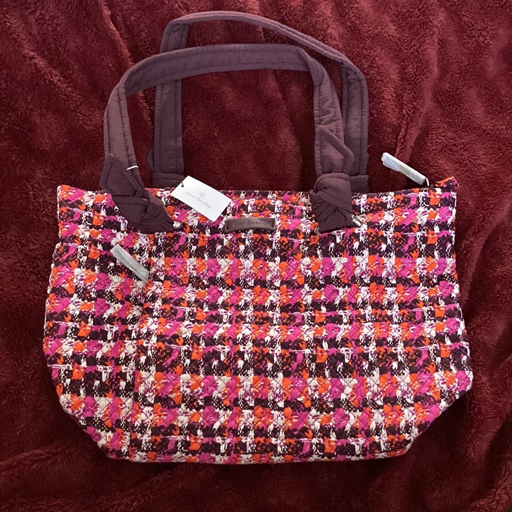 Vera Bradly Hadley East West Tote Burgundy-Fuchsia Houndstooth Tweed